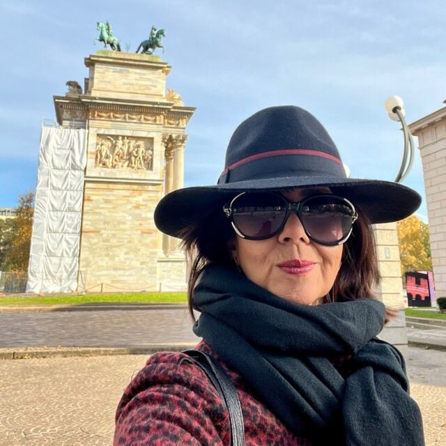 Winter sun and chic accessories! ✨ 

I am loving cosy yet stylish winter outfits! And combining my winter hat from @mango and @cartier sunglasses to add a touch of chic to this crisp, sunny day! ❄️ Paired with my rich plum-coloured jacket from @smashed.lemon it’s the perfect pop of colour to brighten up winter. 

Winter accessories aren’t just practical, they are the finishing touches that elevate your outfit. 

What is your favourite winter accessory?

#winteraccessories #winterhat #winterstyle #winterfashion #cartierlove #cartier #milan #milano #ootd #smashedlemon #mango #mangooutfits